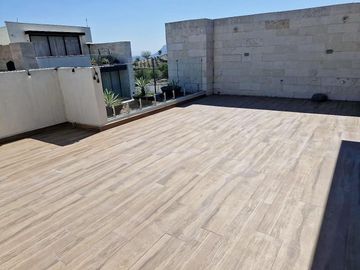 Casa en Venta en Península, Cumbres, García, N. L.