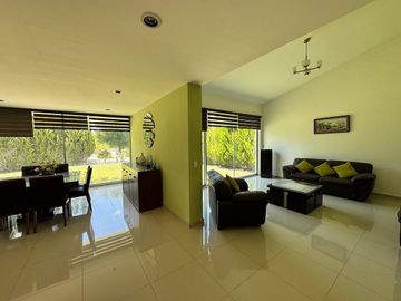 CASA RENTA EN EL CAMPANARIO