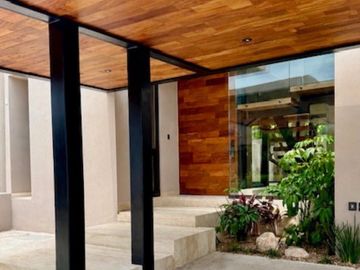 CASA RENTA FOGATA ALTOZANO Jardin 50m2, acabados de lujo. Sistema inteligente