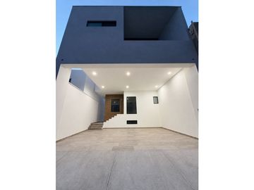 Casa en venta en Cumbres Elite Premier en García