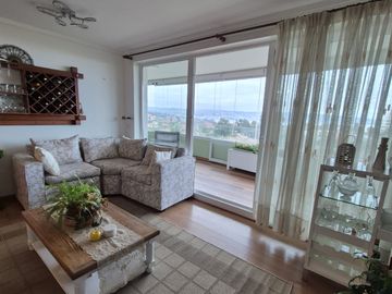 VENTA DE MODERNO Y ACOGEDOR  DEPARTAMENTO DE 2D  Y 2B