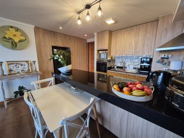 VENTA DE MODERNO Y ACOGEDOR  DEPARTAMENTO DE 2D  Y 2B