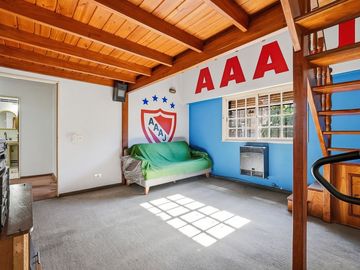 VENTA CASA 6 AMBIENTES VELEZ SARFIELD JARDIN