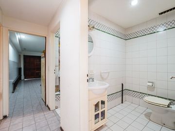 VENTA CASA 6 AMBIENTES VELEZ SARFIELD JARDIN