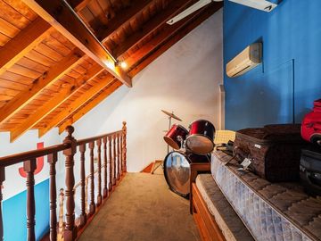 VENTA CASA 6 AMBIENTES VELEZ SARFIELD JARDIN