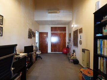 VENTA CASA 6 AMBIENTES VELEZ SARFIELD JARDIN