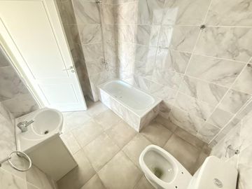 VENTA MONOAMBIENTE A ESTRENAR –VILLA GENERAL MITRE