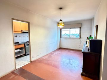 VENTA DEPARTAMENTO 4 AMB EN FLORESTA