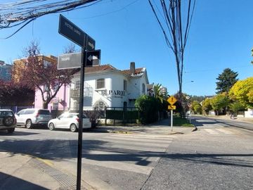 PROPIEDAD COMERCIAL 2 PISOS  CALLE VICTOR LAMAS  TUCAPEL