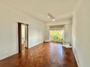 Venta depto 3 ambientes mas dependencia Flores