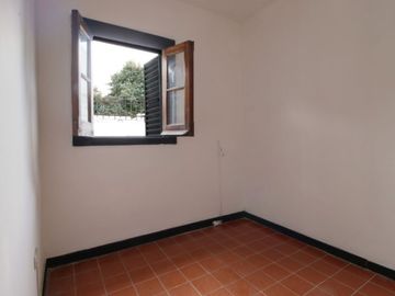 VENTA PH TIPO CASA 5 AMBIENTES FLORESTA