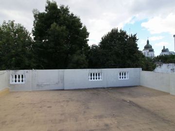 VENTA PH TIPO CASA 5 AMBIENTES FLORESTA