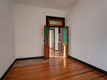 VENTA PH 5 AMB VELEZ SARSFIELD FTE PATIO Y TERRAZA