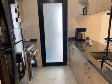 RENTA DEPARTAMENTO AMUEBLADO 2 RECAMARAS ALLEZA MIRADOR PRIVADA SEGURIDAD ALBERCA