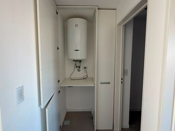 DEPTO 3 AMB A ESTRENAR CON BALCÓN VISTA ABIERTA.