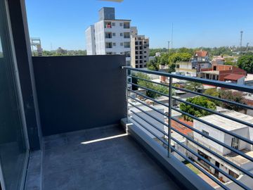 Depto a estrenar 2 Ambientes con balcón en Caseros