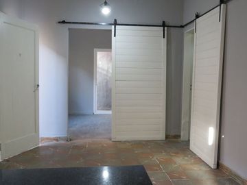 VENTA DE 2 PH DE 3 AMBIENTES C/U EN J. L. SUAREZ