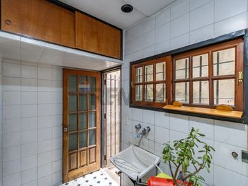 VENTA CASA 3 AMB CON PATIO BALCON COCH SAN MARTIN