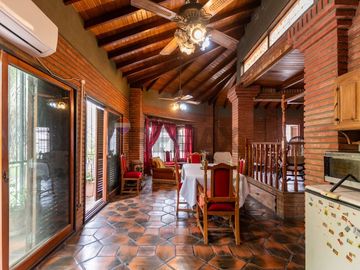 VENTA CASA 3 AMB CON PATIO BALCON COCH SAN MARTIN