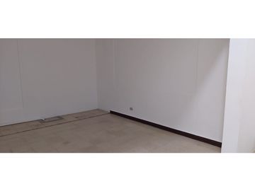 LOCAL COMERCIAL DE 135M2 - LISTO PARA OCUPAR