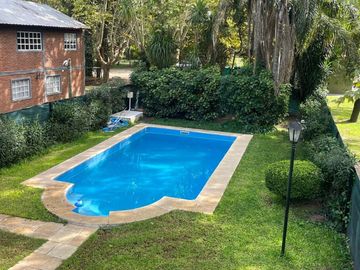 VENTA CASA 5 AMBIENTES - COMPLEJO TIEMPO LIBRE