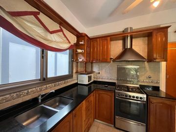 VENTA CASA 5 AMBIENTES - COMPLEJO TIEMPO LIBRE