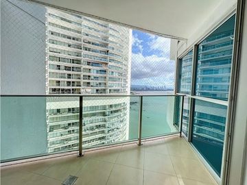 Apartamento en Venta en Oasis on the Bay
