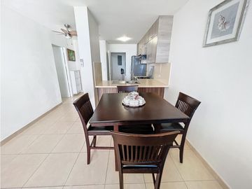 Apartamento en Venta en Oasis on the Bay