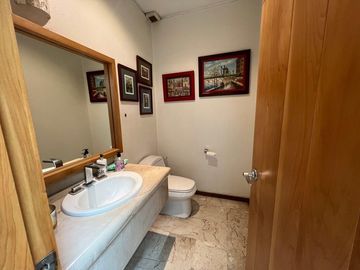 MAGNIFICA RESIDENCIA EN PUERTA DE HIERRO