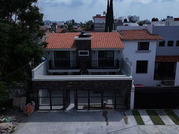 CASA VENTA LOMAS DEL SEMINARIO ZAPOPAN
