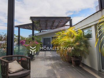 RESIDENCIA EN VENTA EN LOMAS DEL VALLE ZAPOPAN
