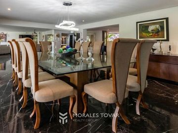 RESIDENCIA EN VENTA EN LOMAS DEL VALLE ZAPOPAN