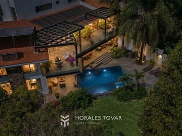 RESIDENCIA EN VENTA EN LOMAS DEL VALLE ZAPOPAN