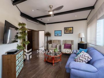RESIDENCIA EN VENTA EN LOMAS DEL VALLE ZAPOPAN