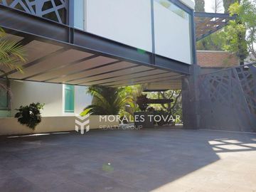 RESIDENCIA EN VENTA EN LOMAS DEL VALLE ZAPOPAN