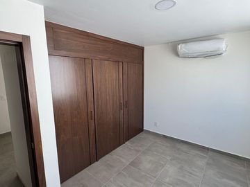 CASA EN VENTA COL. LOMAS ALTAS ZAPOPAN