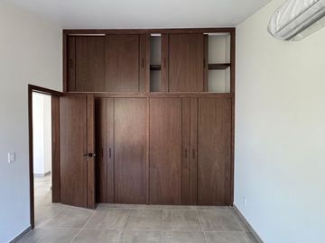 CASA EN VENTA COL. LOMAS ALTAS ZAPOPAN