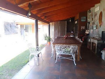 Venta de Casa 5 Amb.  S/Lote 10x20  en Tablada - Muy Buen Estado con fondo libre con Quincho