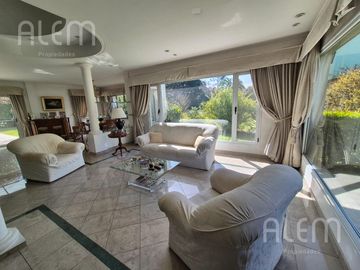 Casa en Venta en El Ombu
