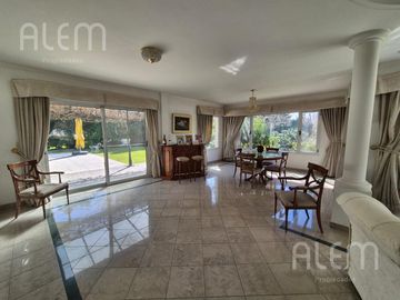 Casa en Venta en El Ombu