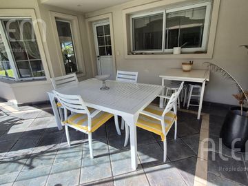 Casa en Venta en El Ombu