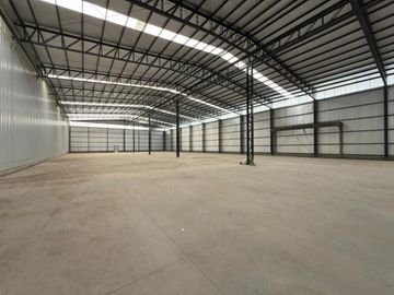 ALQUILER GALPON MORENO PARQUE INDUSTRIAL.