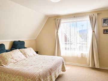 Venta de casa en Condominio en La Cruz, 3 dormitorios, 2 baños, 5 estacionamientos.