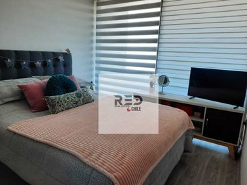 Se vende lindo departamento en Parque de Los Reyes