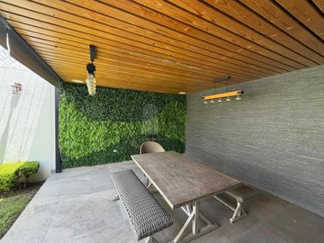 Casa en Venta en Zona de Villamagna, San Luis Potosi