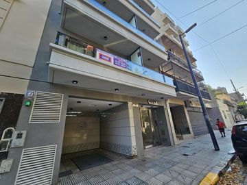Departamento de 2 ambientes con balcón - Alquiler - Villa Luro