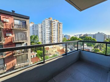Departamento de 2 ambientes con balcón - Alquiler - Villa Luro
