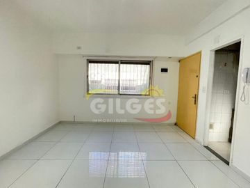 Alquiler de Oficina 1 Ambiente en Ramos Mejia  Céntrica