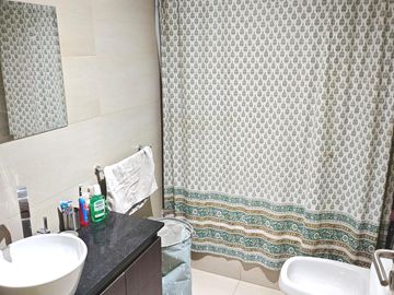 Departamento 3 ambientes en Vicente López con amenities y dos cocheras