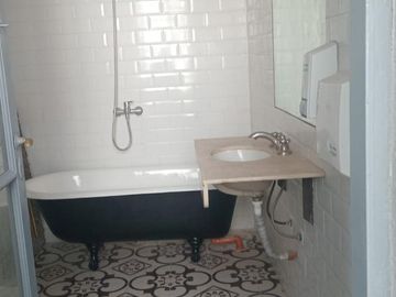 HABITACIONES EN ALQUILER COMPARTIDAS E INDIVIDUALES EN RESIDENCIA ESTUDIANTIL SAN TELMO BUENOS AIRES